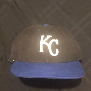 Kansas City Royals Size 8 New Era 59Fifty Major League Baseball Black/Royal Blue